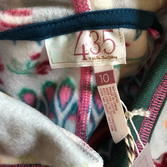 Llamaste in Bed PJs - Picture 3 of 4